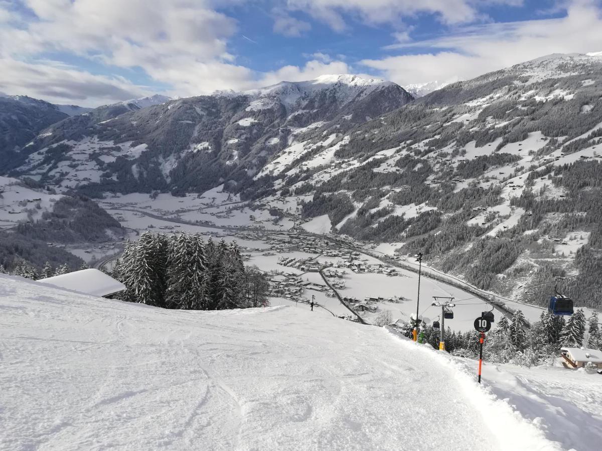 Ferienwohnung Zillertaler Alpenblick Zell am Ziller Exterior foto