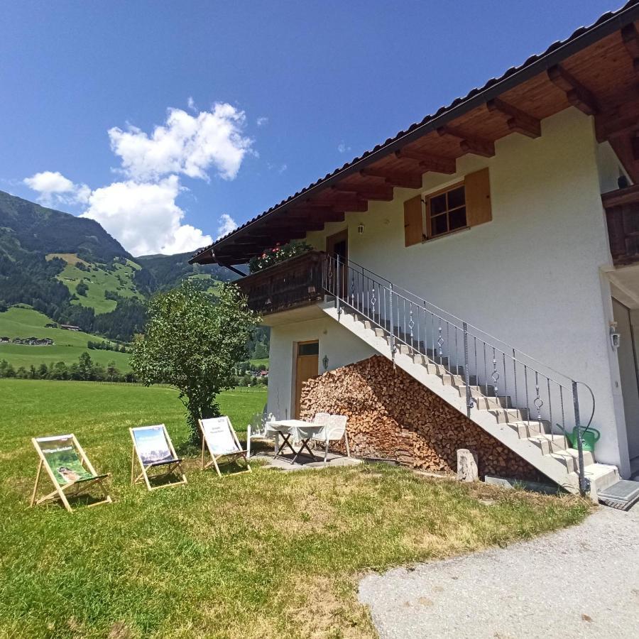 Ferienwohnung Zillertaler Alpenblick Zell am Ziller Exterior foto